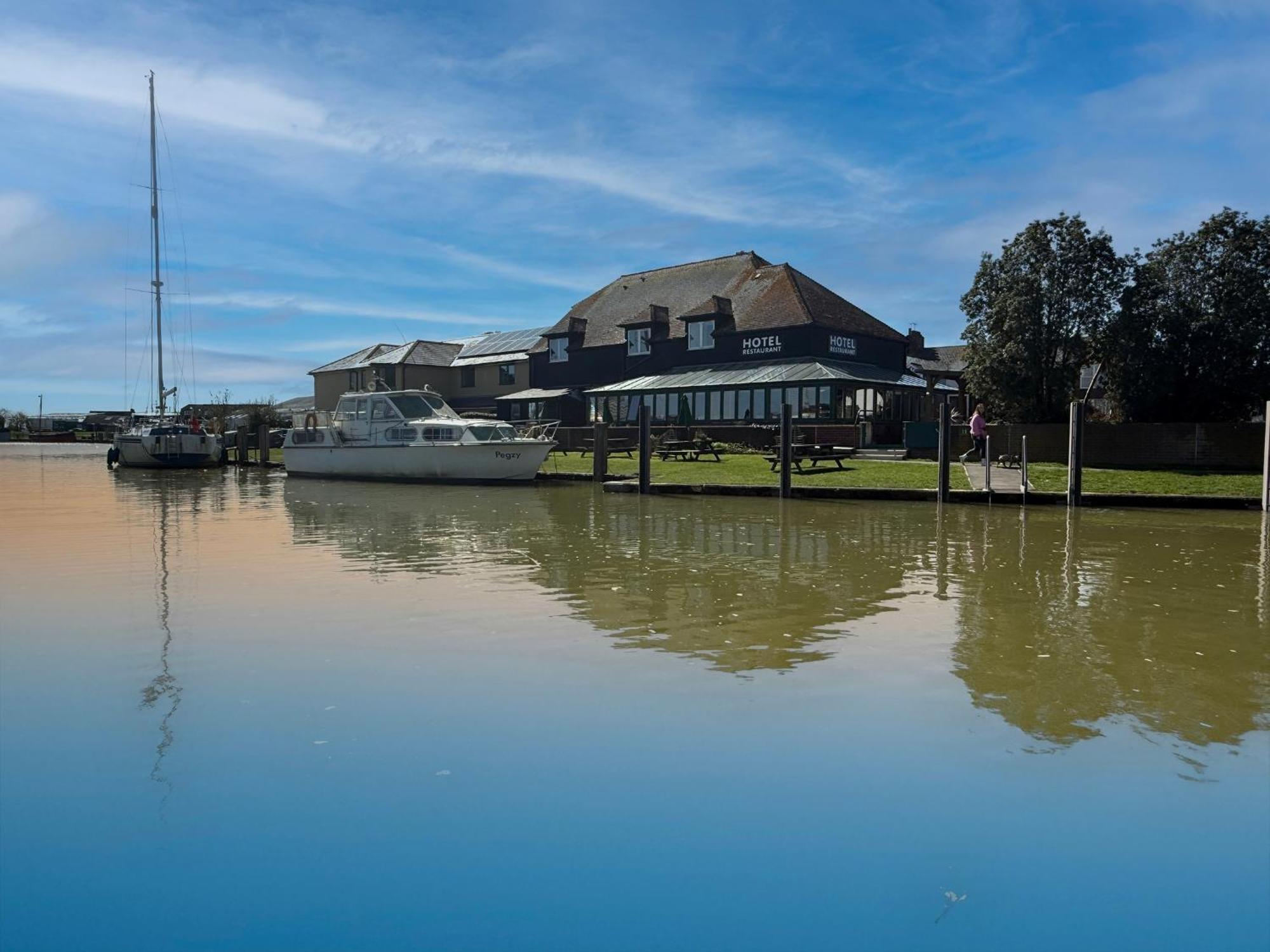 The River Haven Hotel Rye Esterno foto